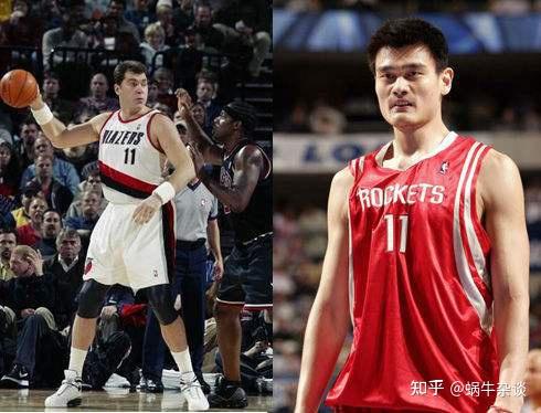 中国男篮碾压巴西男篮，萨博尼斯制霸全场