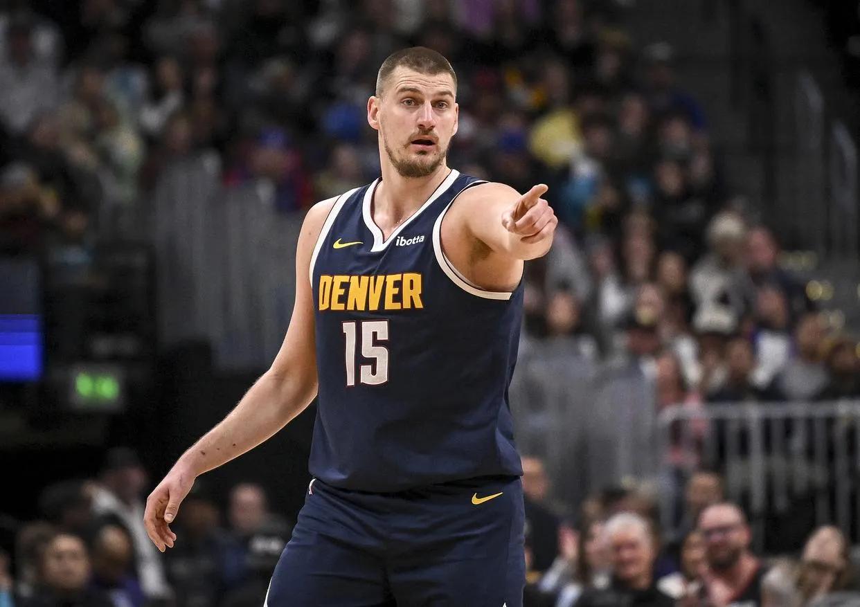 掘金战胜太阳，约基奇贡献29分