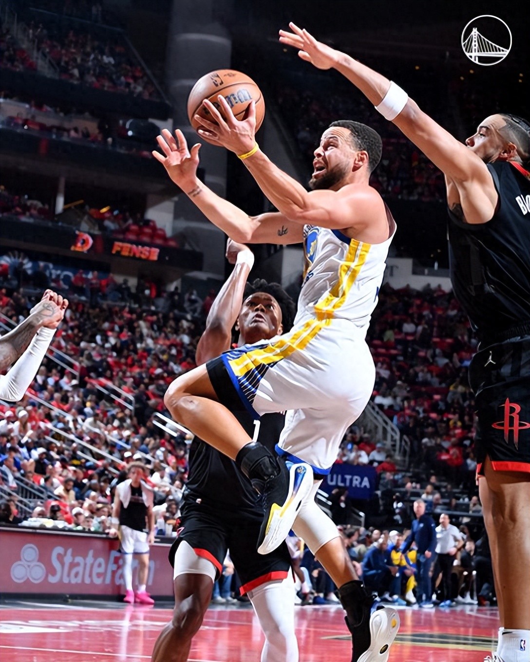 火箭击败活塞，篮网大胜独行侠